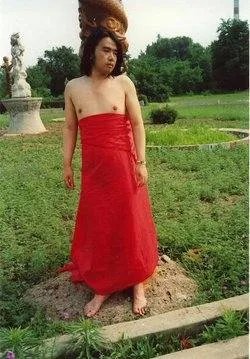 石榴哥哥的简介