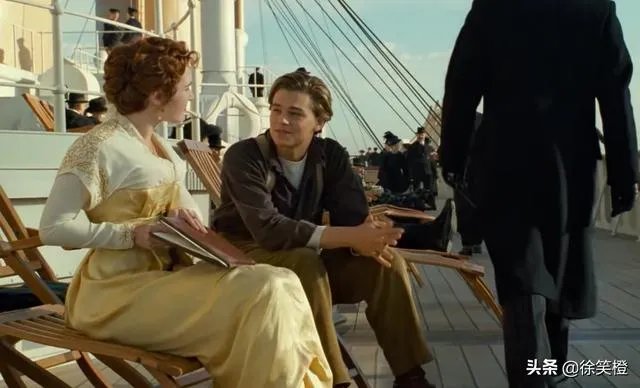老版《泰坦尼克号》里面的穿帮镜头你知道吗?