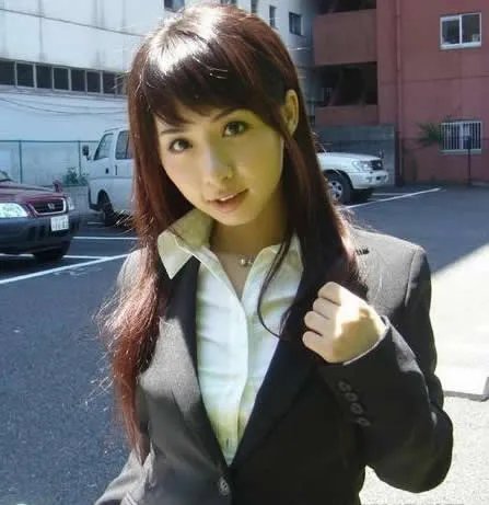 照沼欢莉莎个人资料简介 照沼欢莉莎出道作品写真图片