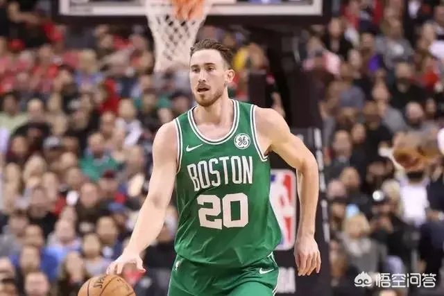 海沃德是曾经的球队核心，现在的边缘球员，绿军3100万花的值吗？