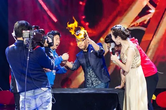 2015游戏春晚震撼来袭 电竞大神齐上阵