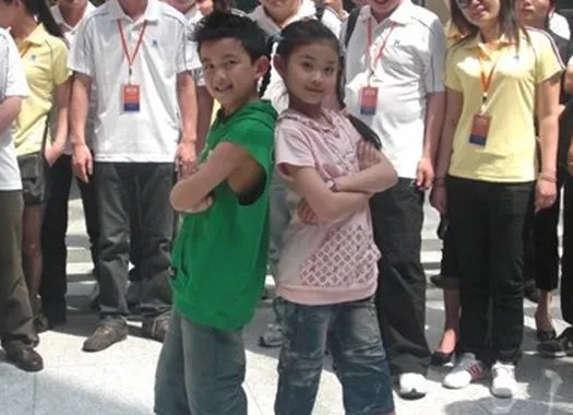 吴磊和陈曼媛图片曝光  两人被疑是情侣关系