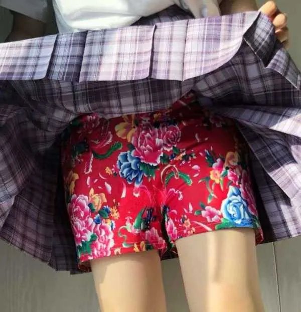 上海漫展不雅动作后续，为什么说是“JK”和