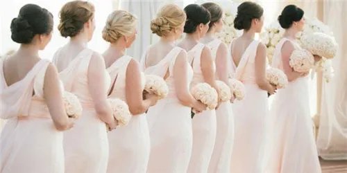 结婚一定要伴娘吗 伴郎伴娘在婚礼中需要做什么