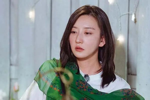 唐一菲从《演员请就位》退赛,原因是什么?