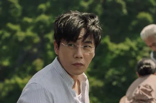 好多景区挂着“张东升禁止入内”的牌子,这是个什么梗?