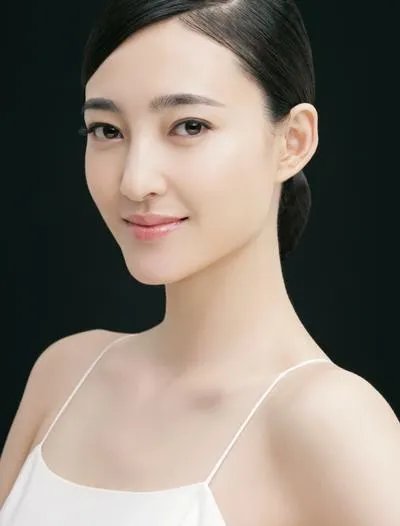 王丽坤平时做什么都要求VIP待遇，你怎么看？