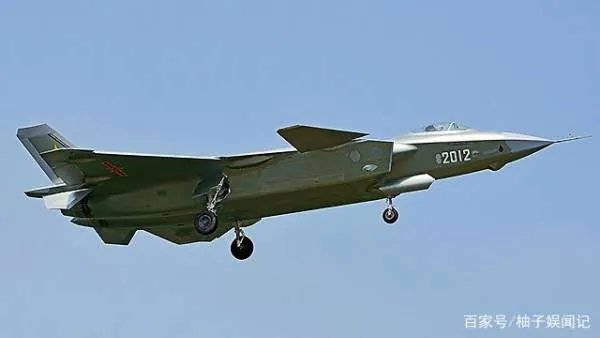 最早的飞行员，中国飞机制造第一人，牺牲时29岁的是谁？