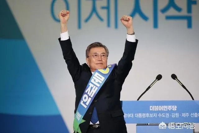 在“慰安妇”协议上,文在寅再展“变色龙”本色,你怎么看?