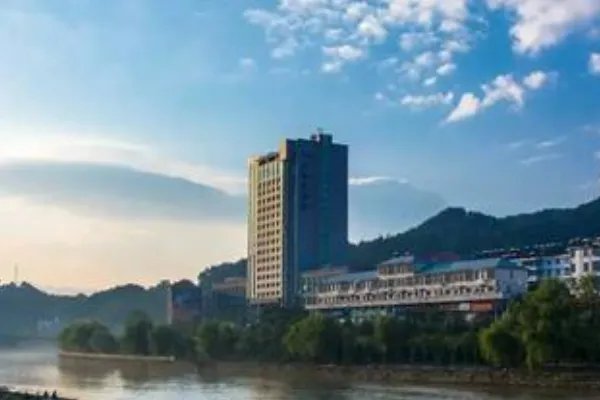 岳西卖房哪个中介好