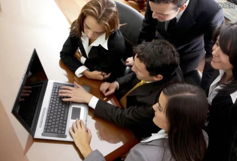 现在学什么专业好 盘点五大最吃香高薪专业