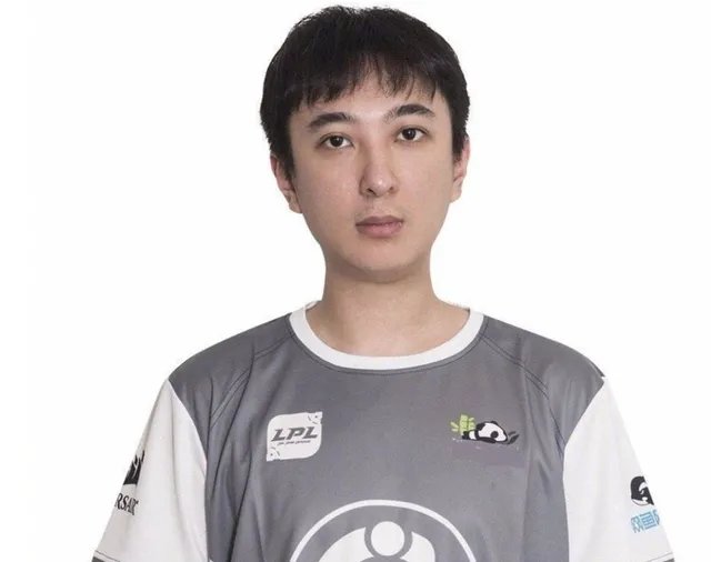 王思聪再换女伴又被拍，疑似19年就认识，这次还要告营销号吗？