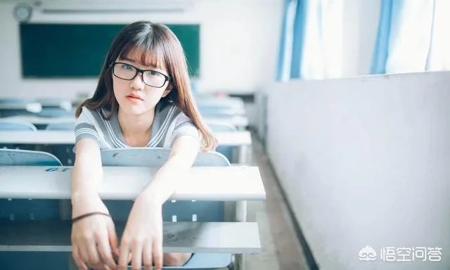 本科生、研究生、硕士生、博士是什么关系？