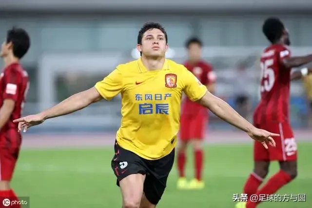 国足5球大胜马代，“新人”艾克森如何评价？