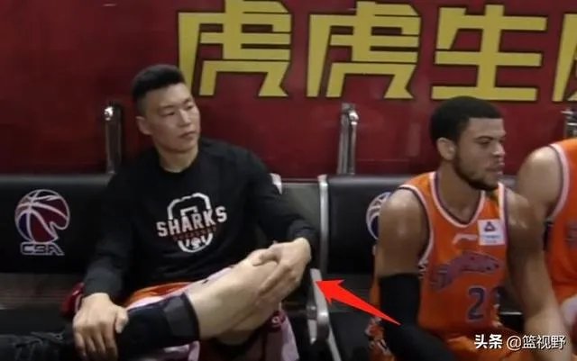 李根因伤缺战上海男篮比赛，被主教练李秋平所指责，对此你怎么看？