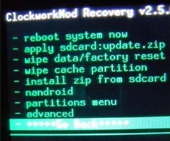 三星I929手机刷机后一直停留在DOWNLOADING画面中怎么办？