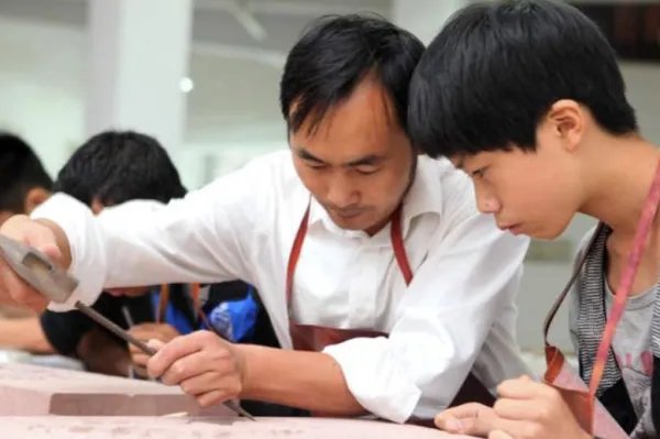 下岗职工、农民工等报考高职可免文化考试，曾经什么样的人报考高职？