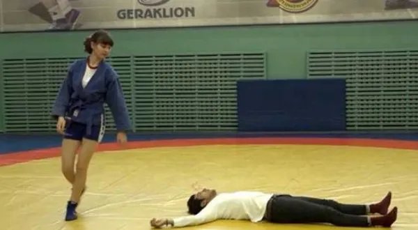 李治廷为何被美女放倒?