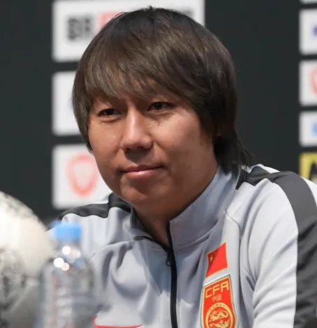 媒体：李铁已供出3名前国足球员，李铁为何会在这个节骨眼上被抓？