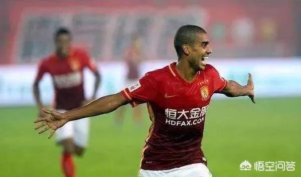 恒大客场成功击败济州联，第一次看到韩国球队怂了，济州联缴械，怎么评价这场比赛？