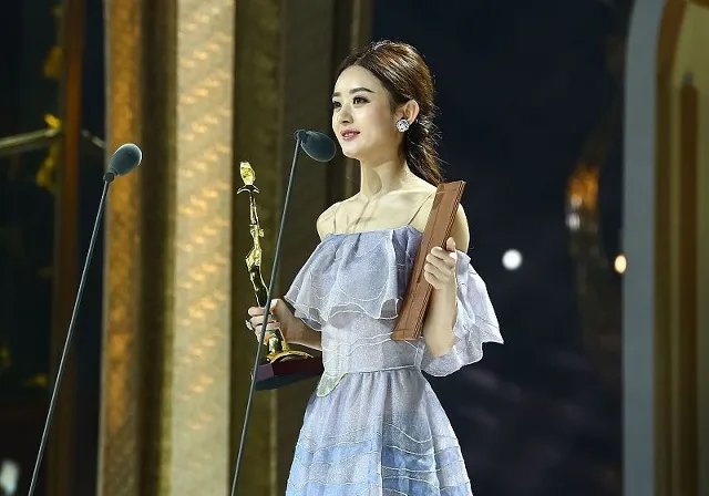 民间夫妇张杰赵丽颖结婚，盘点：你还见过哪些姓名乌龙？