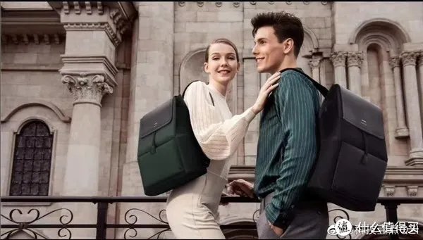 华为风范双肩包