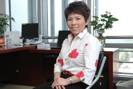 邓亚萍的真实国籍是哪国 邓亚萍老公现在的国籍