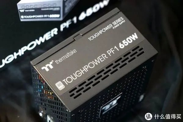 TT钢影PF1 650白金电源评测：全日系电容+超静音+十年质保，真香