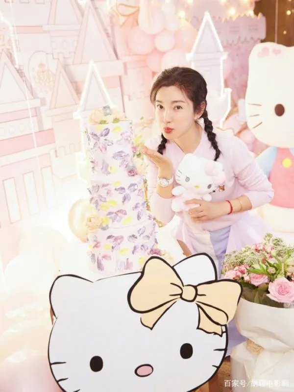 李冰冰庆生照曝光，48岁的李冰冰看起来为何丝毫不输赵丽颖？