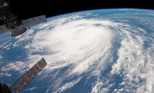 台风“摩羯”将在哪里登陆？