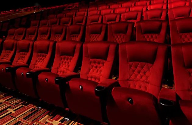 影院复工后全国单日票房首破四亿的原因是什么？