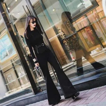 牛仔阔腿裤怎么搭配？