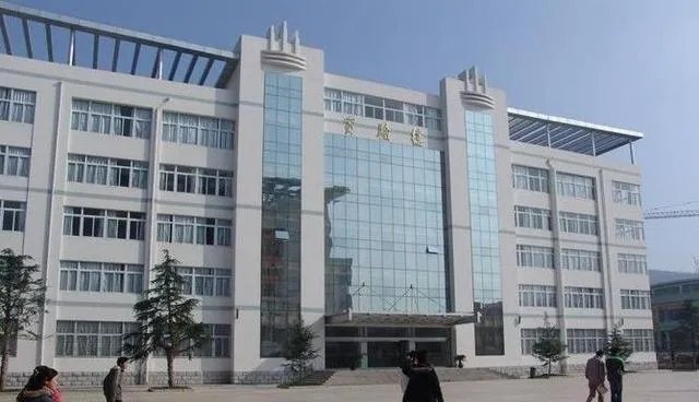 淮南职业技术学院?